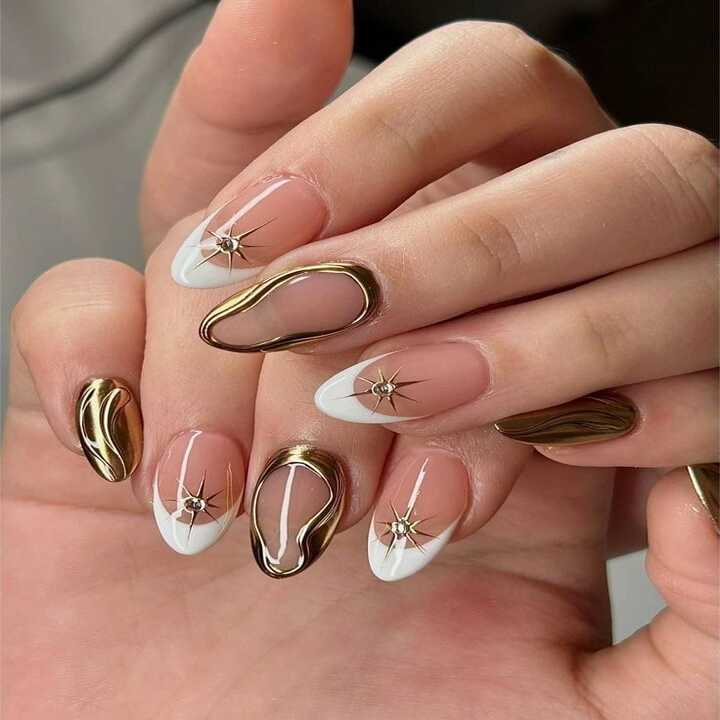 nails